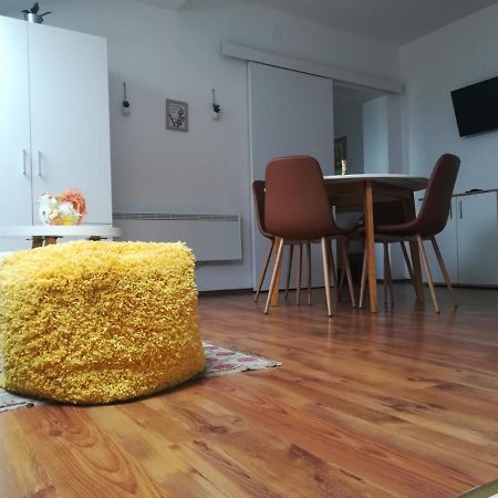 Hill Apartman - Maksimir Rebro ザグレブ エクステリア 写真